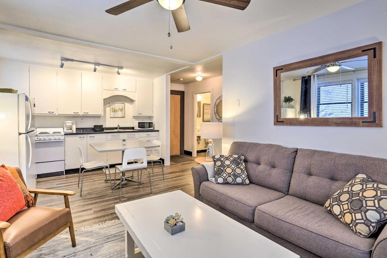 Upscale Apt At The Lofts In Historic Downtown Lead Екстериор снимка